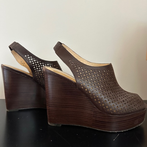 Coach Chasity Laser Cut Wedge Heels size 8.5 - Picture 1 of 6
